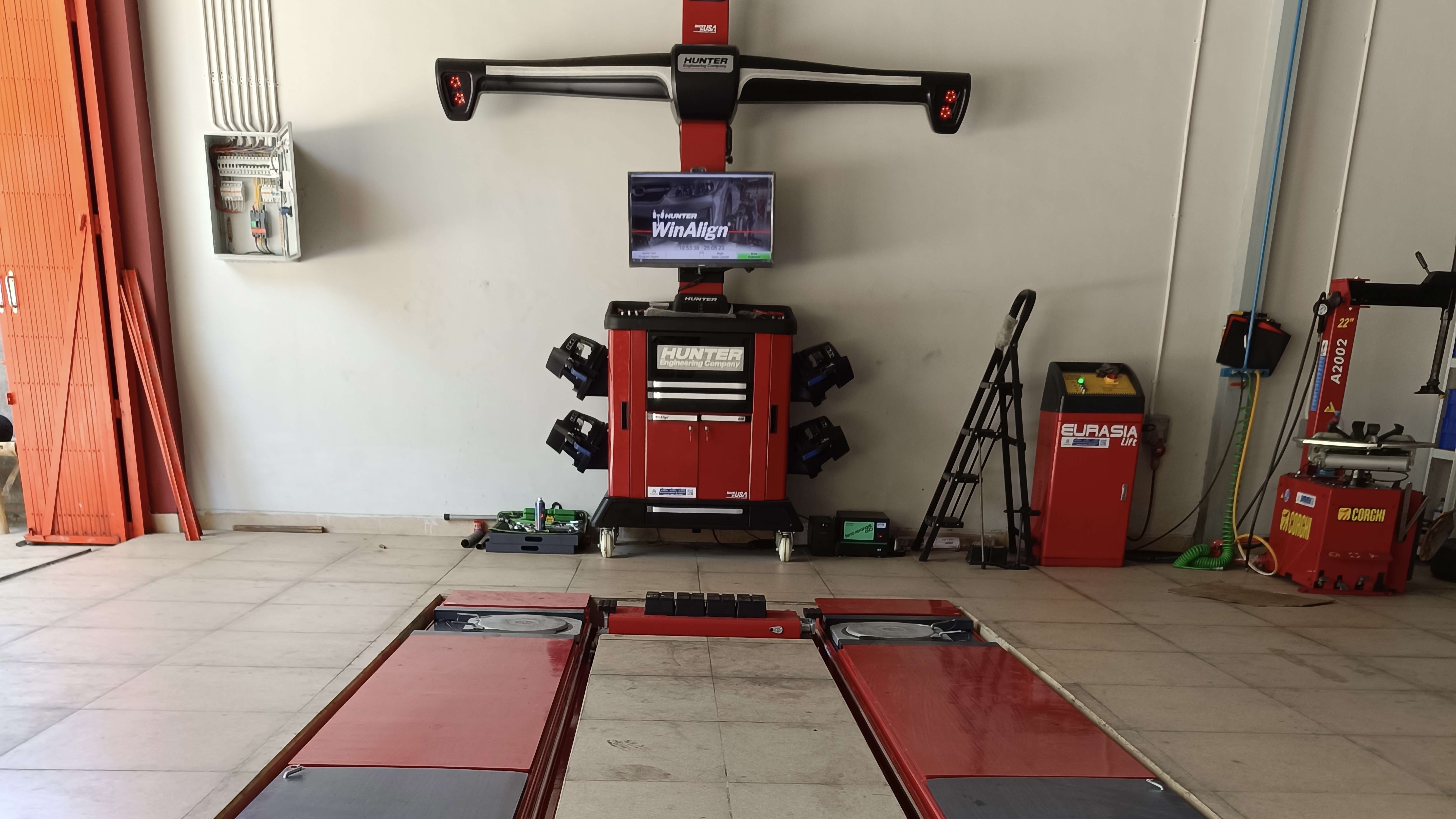 Spooring dengan mesin tercanggih yang ada saat ini